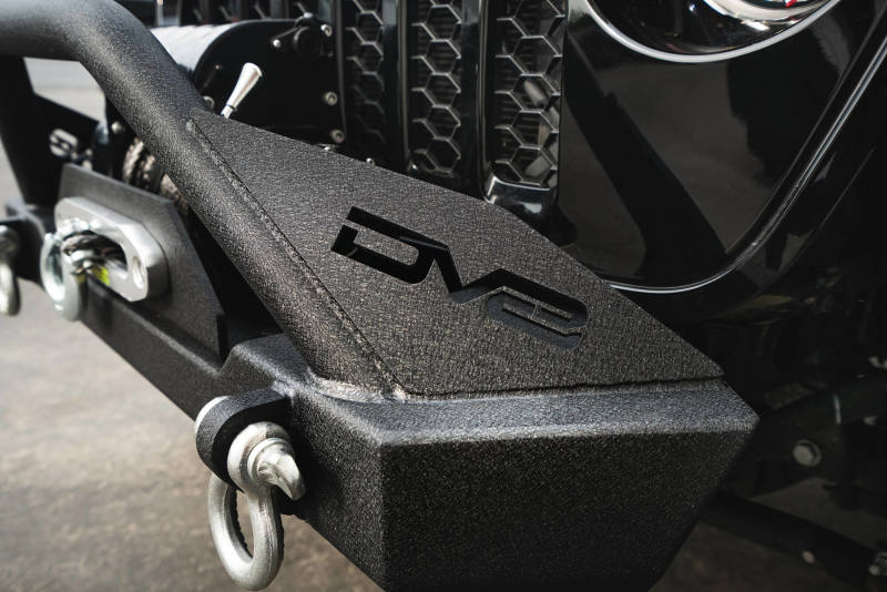 DV8 Offroad 07-18 Jeep Wrangler JK/JL FS-15 Steel Stubby Front Bumper w/ Fog Lights
